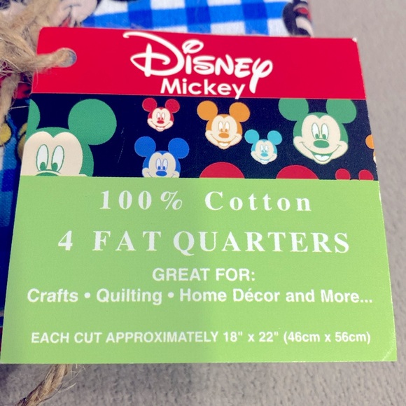 NWT Vintage Disney Mickey 100% Cotton 4 Fat Quarters Fun Print Made In The USA ! - Picture 2 of 8